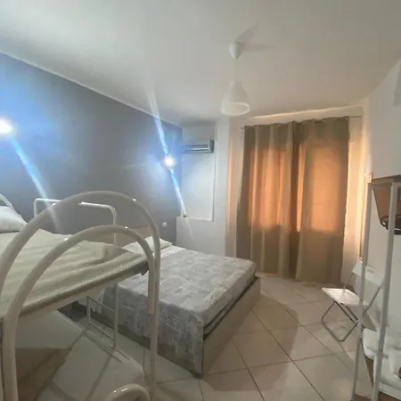 Apartmán Bedroompompei With Free Parking