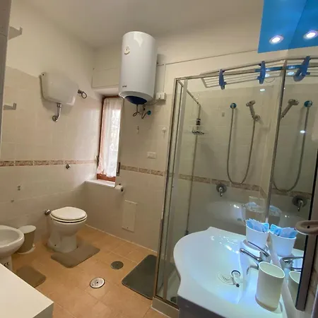 Apartmán Bedroompompei With Free Parking